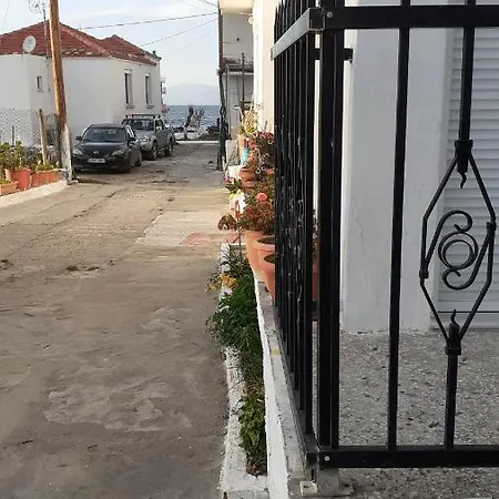 Eirinis Сasa de vacaciones