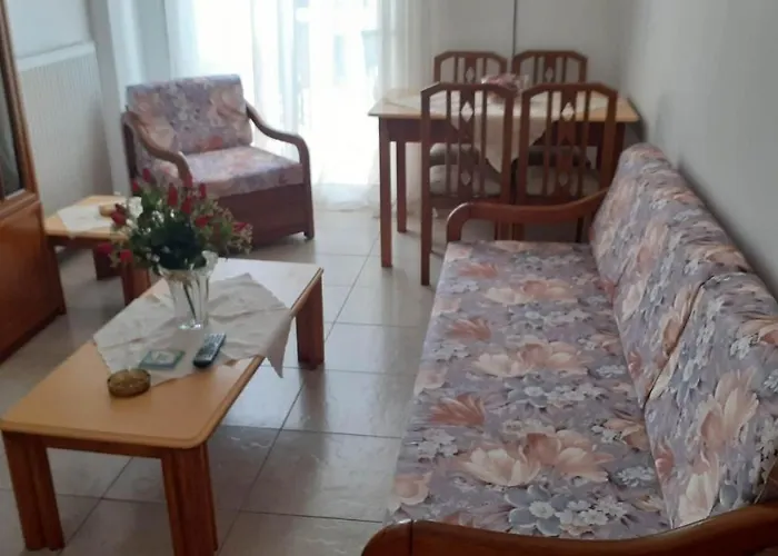 度假居 Eirinis Órmos Prínou